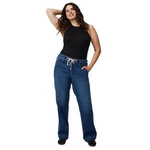 NWT Torrid Weekend Wide Leg Mid-Rise Jeans